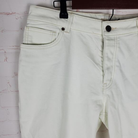 NEW PRANA Buxton Jeans White Boyfriend Jeans Button Fly Sz 12/31 Organic Cotton - Picture 6 of 14